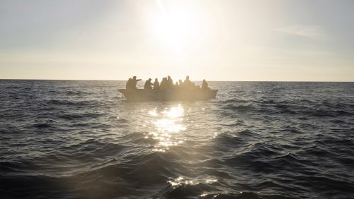 COME ONDE DEL MARE. INCONTRI SENZA CONFINI