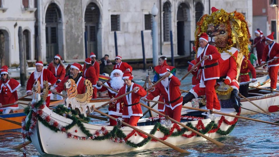 regata-babbi-natale